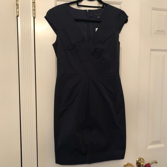Banana Republic Dresses & Skirts - Banana Republic Navy Dress Size 8 NWT